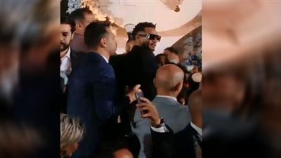 مدحت العدل يكشف حقيقة حضور محمد رمضان حفل زفاف نجلته بـ