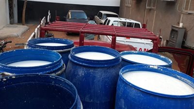 ضبط 2 طن لبن مخلوط بالبطاس السام بأسيوط