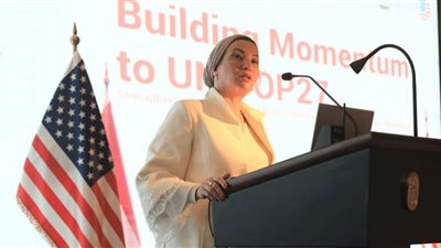وزيرة البيئة: نتطلع لنموذج رائد في الشراكة المصرية الأمريكية لدعم العمل المناخي