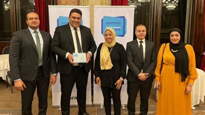 المصرية للاتصالات تحصل على جائزتين عن القرض المشترك بقيمة 500 مليون دولار