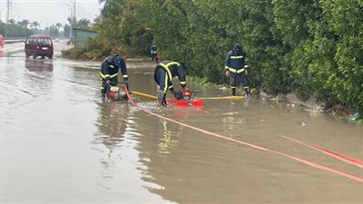 أمطار غزيرة على قرى كفر الدوار بالبحيرة