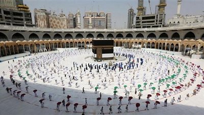 107 شركات تتقدم بطلبات لمعاينة السكن بمكتب شئون الحج السياحى المصري بمكة