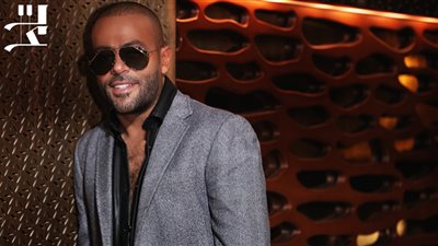 استمرار تامر عاشور في صدارة 