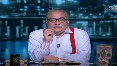 إبراهيم عيسى يفند إساءة مسئول هندي للرسول: السيدة عائشة تزوجت وعمرها 18 عاما