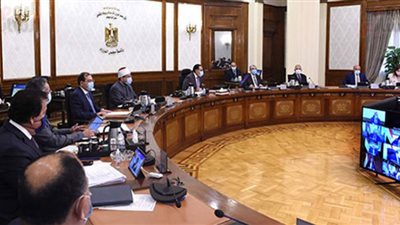 عبدالغفار: أكثر من 73 مليون جرعة لقاح متاحة.. والتعاقد على عدة عقارات لعلاج المواطنين