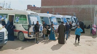 الكشف علي ١٩٠٠ مواطن في القافلة الطبية بقرية أبو جريش بالإسماعيلية