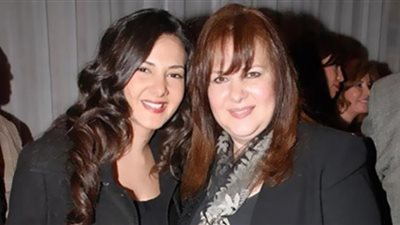 دلال عبدالعزيز الغائبة الحاضرة| تسليم أهالي كوميديا راقية في عيد الأضحى