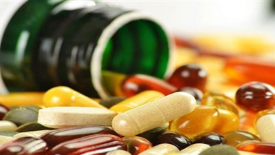 طبيبة روسية: مكملات بيولوجية تسبب اضطرابًا في الدماغ