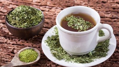 منها تقوية الذاكرة.. فوائد مذهلة لشاي المورينجا (إنفوجراف)