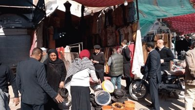 رفع 70 حالة اشغال بشارع السهريج بمدينة قنا