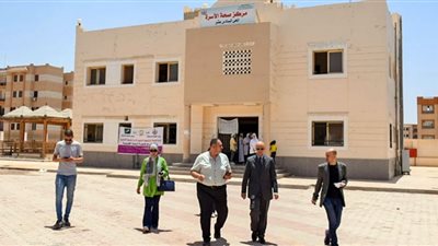 وكيل صحة الشرقية يتفقد خدمات الرعاية الأولية بالعاشر من رمضان