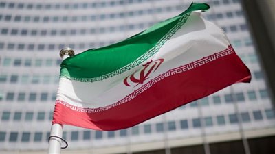 أعراض جديدة لأوميكرون.. يستهدف الظهر والعضلات