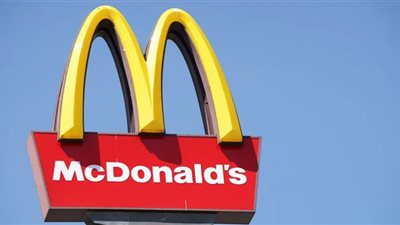 ماكدونالدز يستأنف العمل في روسيا بعلامة تجارية جديدة (تفاصيل)