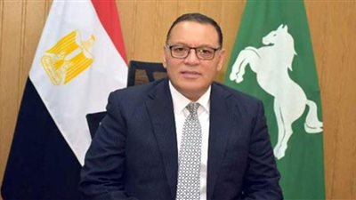 محافظ الشرقية يوجه برفع ناتج تطهير الترع والمخلفات من جانبي طريق القنايات