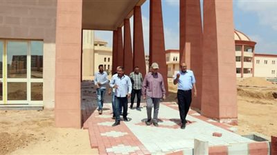 85٪ نسبة الإنجاز بمشروع تنفيذ نادى المحور الشرقي للخدمات بالعاشر من رمضان