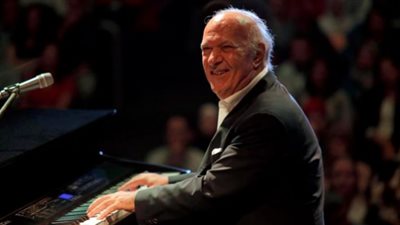 موسيقى عمر خيرت في الأوبرا.. الليلة