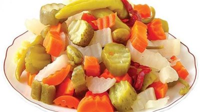 بعد ضبط معمل مخلل غير صالح للاستهلاك... أبرز طرق غش الطرشي
