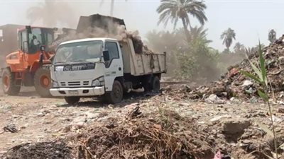 رفع 100 طن قمامة ومخلفات صلبة في مغاغة بالمنيا