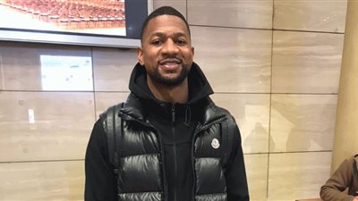 وصول الكاميروني داريل ستروبري للمشاركة مع الزمالك في مونديال الأندية للسلة