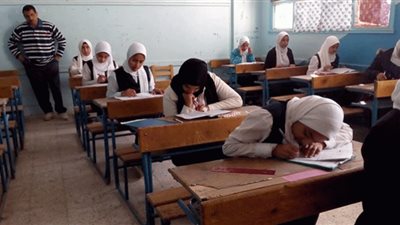 جمع خيال| نكشف إجابة السؤال الذي أربك طلاب الشهادة الاعدادية