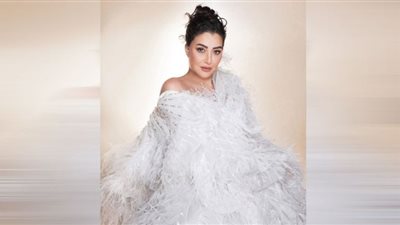 ظهرت كالعروس.. غادة عبدالرازق تسرق الأضواء في خطبة ابن شقيقتها (صور)