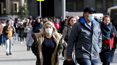 الإصابات اليومية بكورونا في روسيا تتخطى الـ120 ألفًا للمرة الأولى