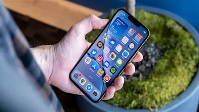 Apple App Store يسمح بالتطبيقات غير المدرجة