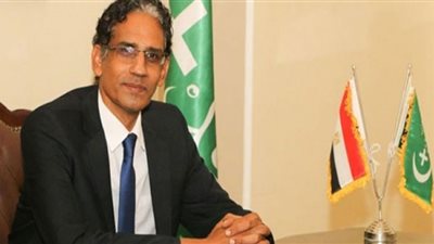 طارق تهامي: إنهاء صاحب العمل للعقد بسبب النشاط النقابي للعامل...غير دستوري