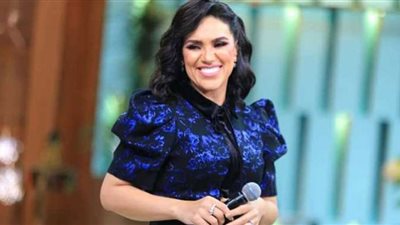 مي فاروق على المسرح الكبير بالأوبرا.. الليلة