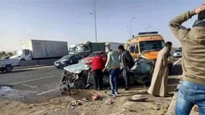 مصرع 3 وإصابة 15 آخرين في حادث تصادم 4 سيارات أسيوط