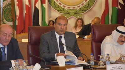 خالد حنفي: 