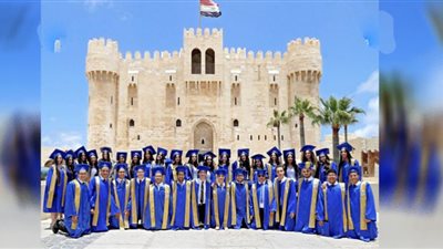انتعاش السياحة قلعة قايتباى تستقبل آلاف السائحين بالاسكندرية