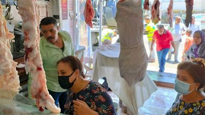 حي الأميرية يشن حملة على محلات الجزار والأغذية والمطاعم لضبط الأسعار والتفتيش