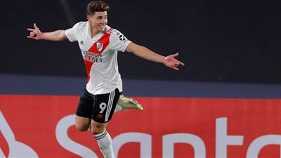 جوليان ألفاريز يدعم هجوم مانشستر سيتي بالدوري الإنجليزي