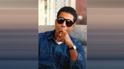 شقيقة أحمد زكي تتهم شخص بسرقة مقتنياته وبيعها لثري عربي بمبلغ خُرافي (تفاصيل)