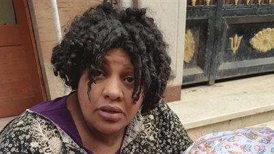 « مريضة نفسيا » تلد فى احدى شوارع طنطا