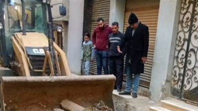 إزالة التعديات من شوارع سنورس بمحافظة الفيوم