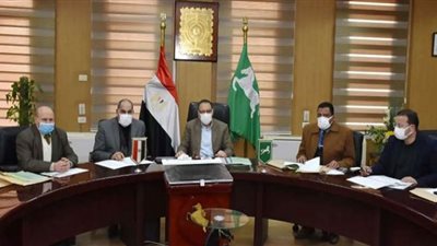 محافظ الشرقية يترأس لجان اختبار شغل وظائف قيادية بالديوان العام