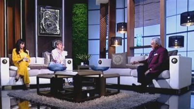 «حواس يناشد السيسي» بمنح تصاريح مجانية لتصوير الأعمال الفنية بالمناطق الأثرية(فيديو)