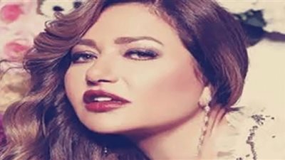 شاهد ..بإطلالة جديدة للفنانة ليلي علوي تتصدر جوجل