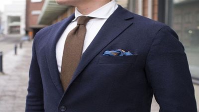 دراسة صادمة: ربطة العنق قد تصيبك بجلطة دماغية