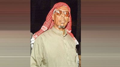 عمر علي المدفع يصدم الجمهور| حقيقة تدهور حالته الصحية