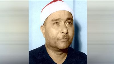 مالا تعرفه عن صاحب الموهبة الفذَّة في فنِّ تلاوة القرآن الكريم