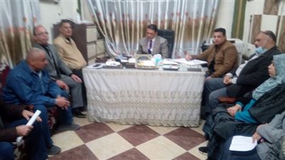 التحول الرقمي والشمولي المالي على مائدة اجتماعات تعليم طهطا