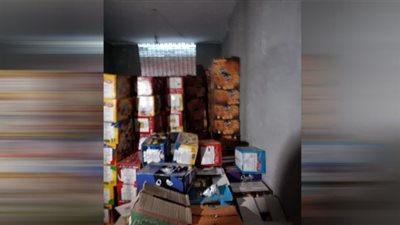 ضبط مخزن مواد غذائية دون ترخيص بأسيوط