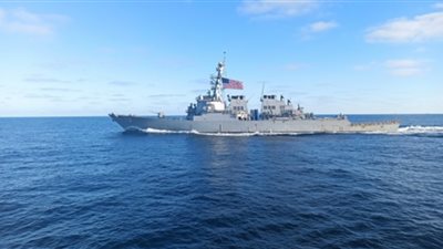 البحرية الأوكرانية تعلن ضرب سفينة روسية محملة بالأسلحة