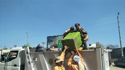 رفع 140 طن قمامة من شوارع وميادين مدينة المنصورة