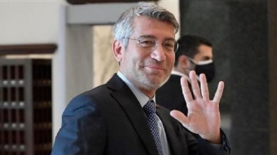 وزير الطاقة اللبناني: إصلاح وضع الكهرباء بالبلاد يتم بالتعاون مع مصر والأردن