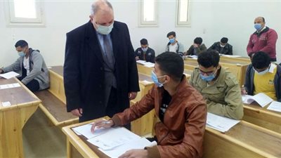 السعادة تغمر طلاب الشهادة الإعدادية ببني سويف لسهولة امتحان الجبر