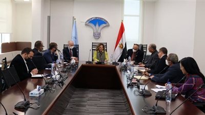 مشيرة خطاب لمسئول الخارجية الأمريكية: الاستراتيجية الوطنية تبرهن جدية تعزيز مباديء المحاسبة والمساءلة
